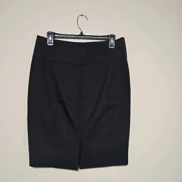 Zara Basic Pencil Skirt Women's Size Large Black Stretch Knee Length Classic - Picture 3 of 7